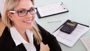 Economist-manager: characteristics, functions, work and training