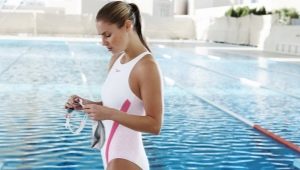 How to swim in the pool?