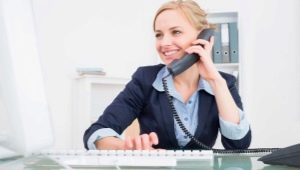 What skills should a sales manager have?