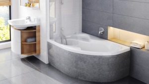 Choose a small corner bath