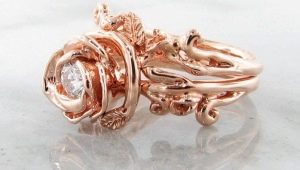 Rose Gold Features