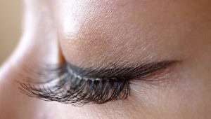 Tutto su ciglia finte