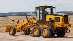 All about the profession motor grader driver