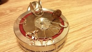 Is gold magnetized and what does it mean?