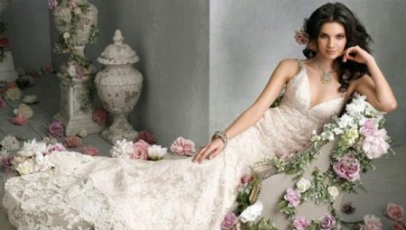 Long lace wedding dresses