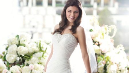 Classic wedding dresses