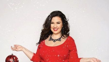 Models of dresses for obese women