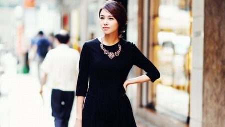 What dress to choose for a corporate party?