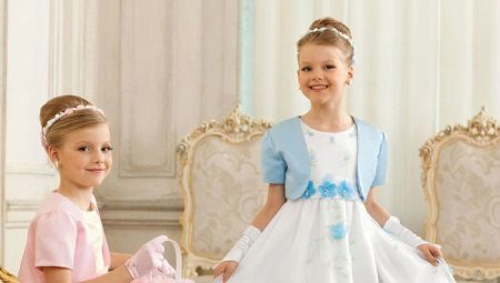 Vestits de graduació de grau 4 per a noies