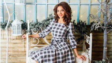 What to wear with a midi dress?