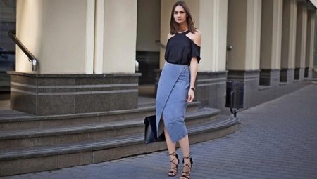 Gray pencil skirt
