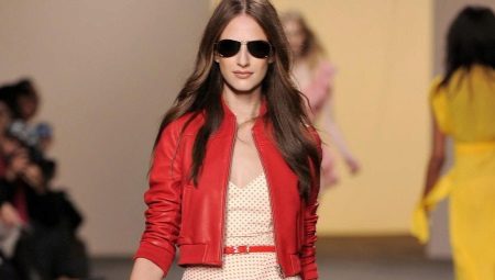 Summer jackets for women - practicality and convenience