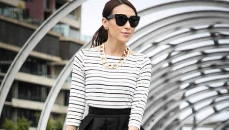 Cross pleated skirts