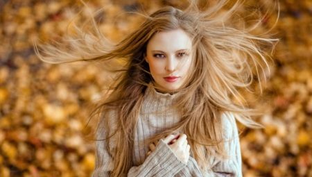 What to wear a sweater with?