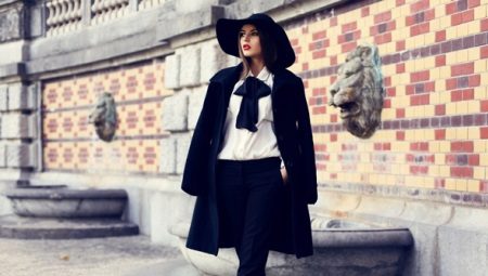  What to wear with a black coat?