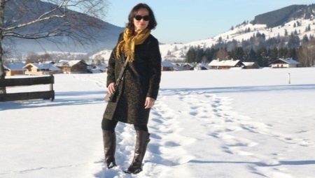 Demi-season coat for women after 50 years