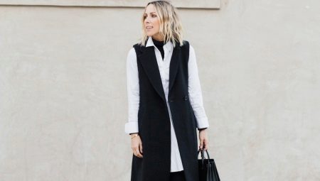How to wear a sleeveless coat?