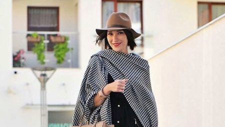 How to tie a large scarf?