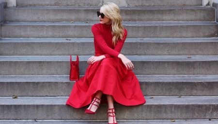 What shoes fit a red dress?