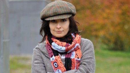 Women's autumn caps