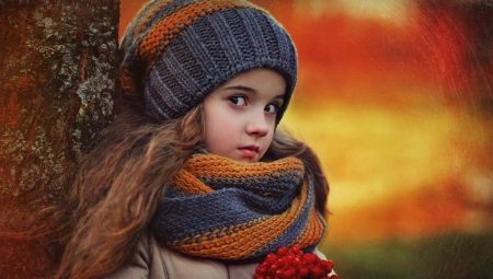 Children's scarf-snood (collar)