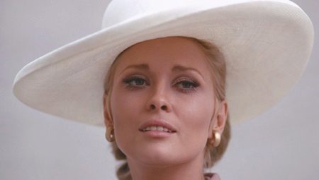 Faye Dunaway