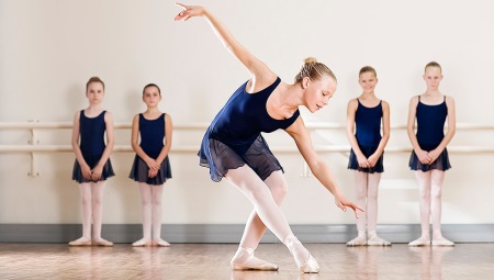 Children's leotard for dancing