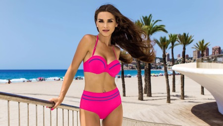 How to choose the right swimsuit size and which table to focus on?