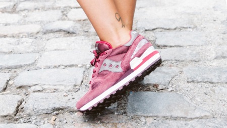Saucony Sneakers