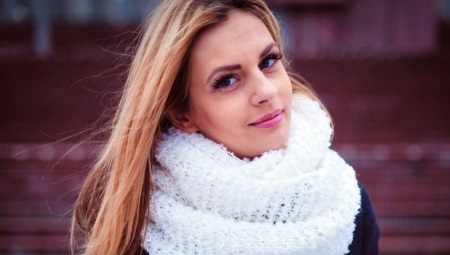 White scarf