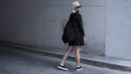 Sabatilles de sola blanca