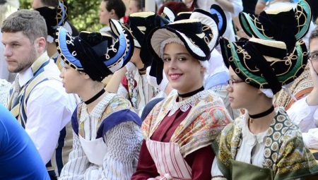 National costume of France