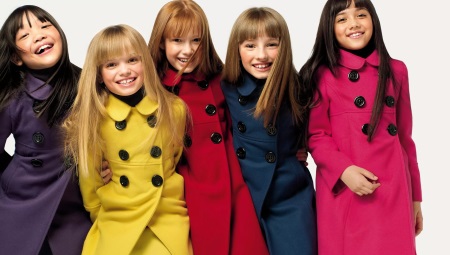 Cloak for girls to school