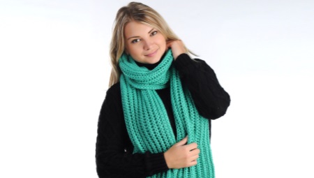 English rubber scarf