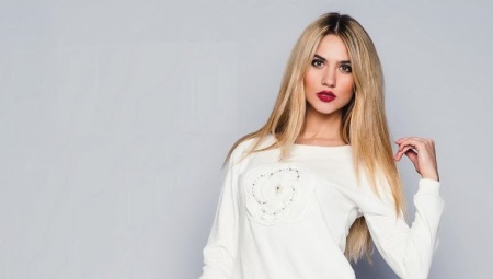 Women's sports cashmere suit