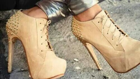 Beige ankle boots
