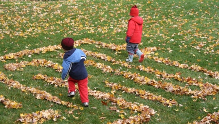 Kasut membran kanak-kanak