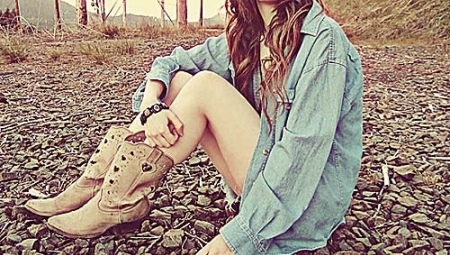 Women's Cossack shoes