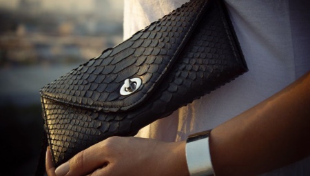 Cartera de pell de pitó