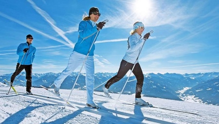 Ski boots for skating