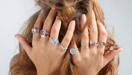 Silver ring with cubic zirconia