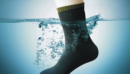Waterproof socks