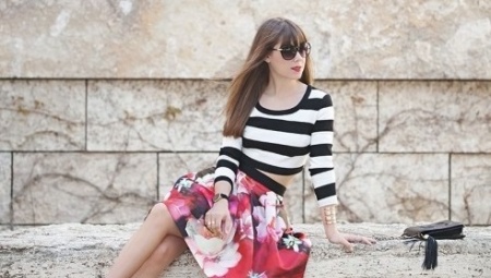 Marine style in clothes