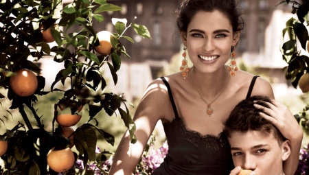 Gold chains with stones