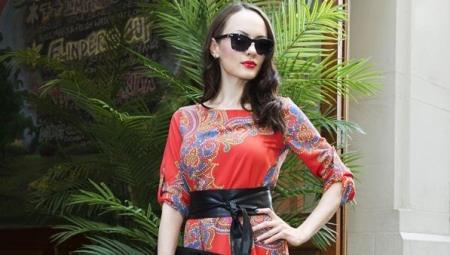 How to tie a belt on a dress beautifully?