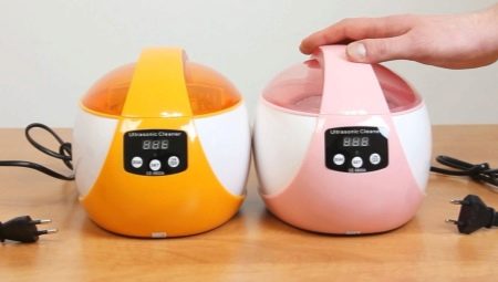 อาบน้ำล้ำเสียง: ประเภทและลักษณะ