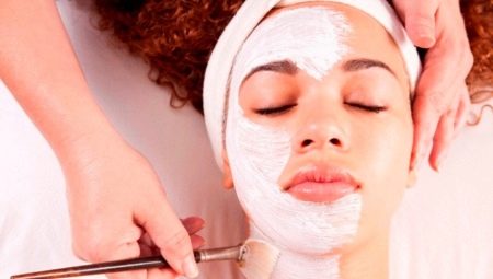 Acid peeling for the face: what is it and what happens?