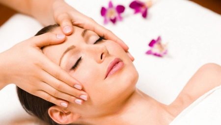 Facial massage: types, benefits, harms and techniques