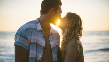 4 ปีในการแต่งงาน: มันเป็นงานแต่งงานแบบไหนและมีการเฉลิมฉลองแบบไหน?