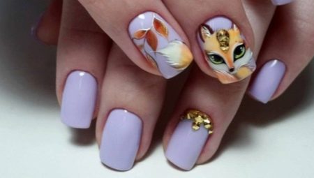 Ideas of unusual design of manicure with a fox.